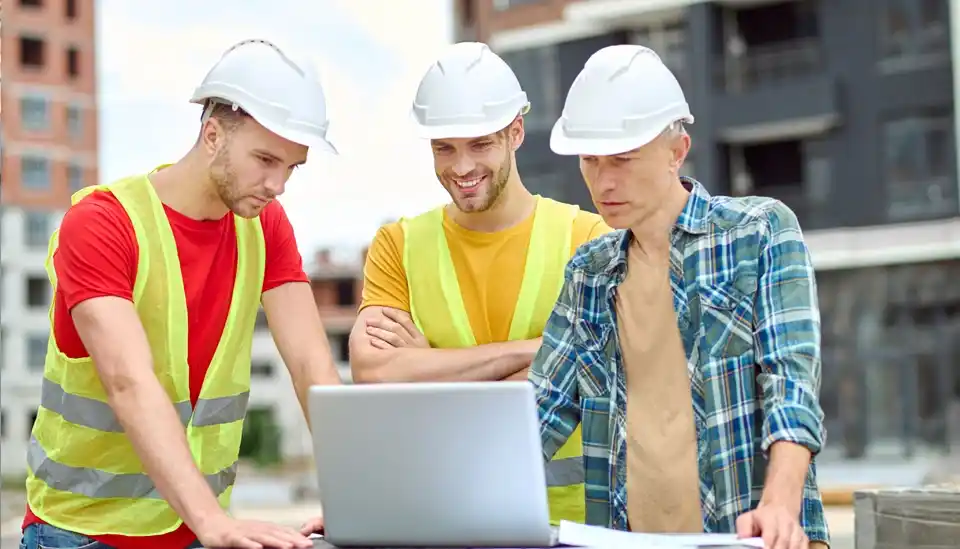 Best 5G Router for Construction Sites (1)